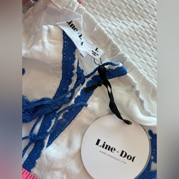 Line and Dot by Revolve Valor Boho Embroidered Off the Shoulder Top NWT - Picture 13 of 16